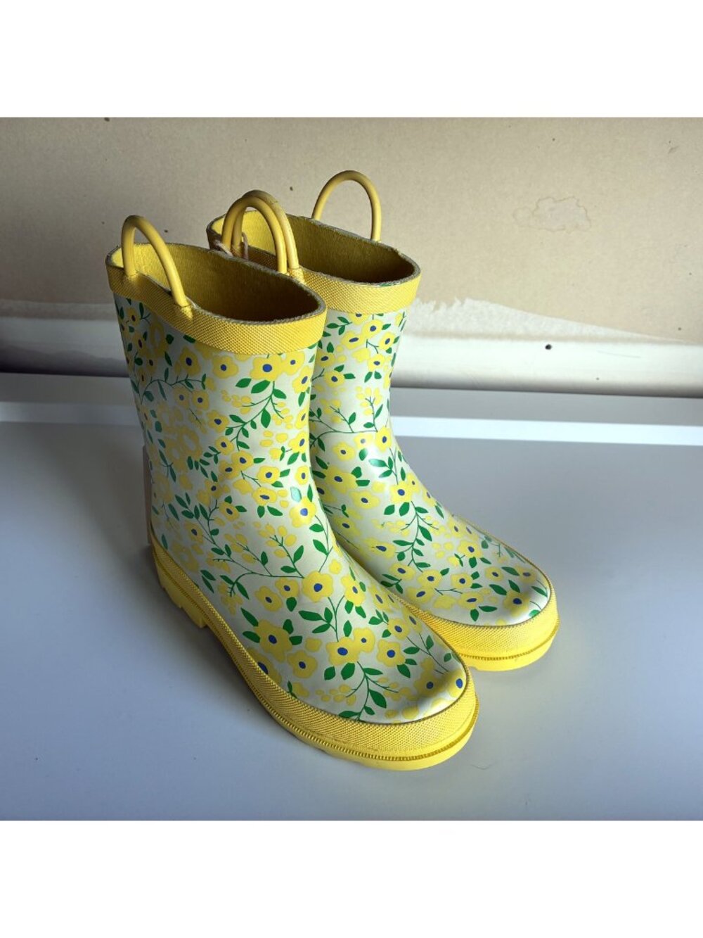 NWT Kids Yellow Floral Rain Boots Pull-On
